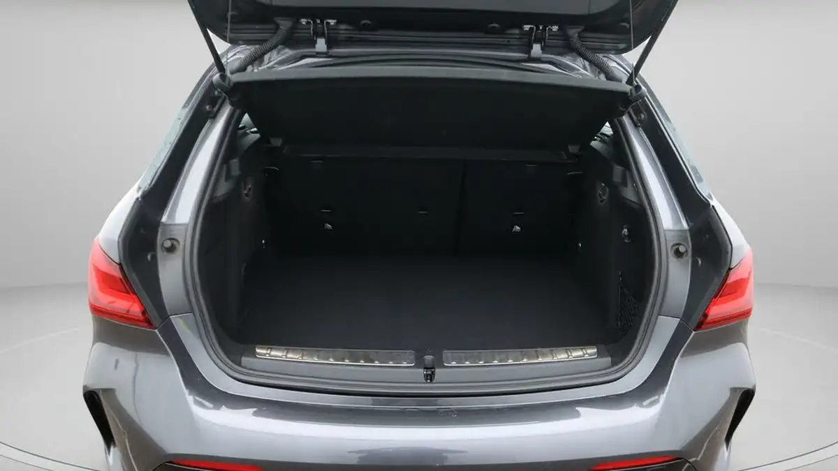 2021-bmw-1-series-15-118i-m-sport-lcp-big-17