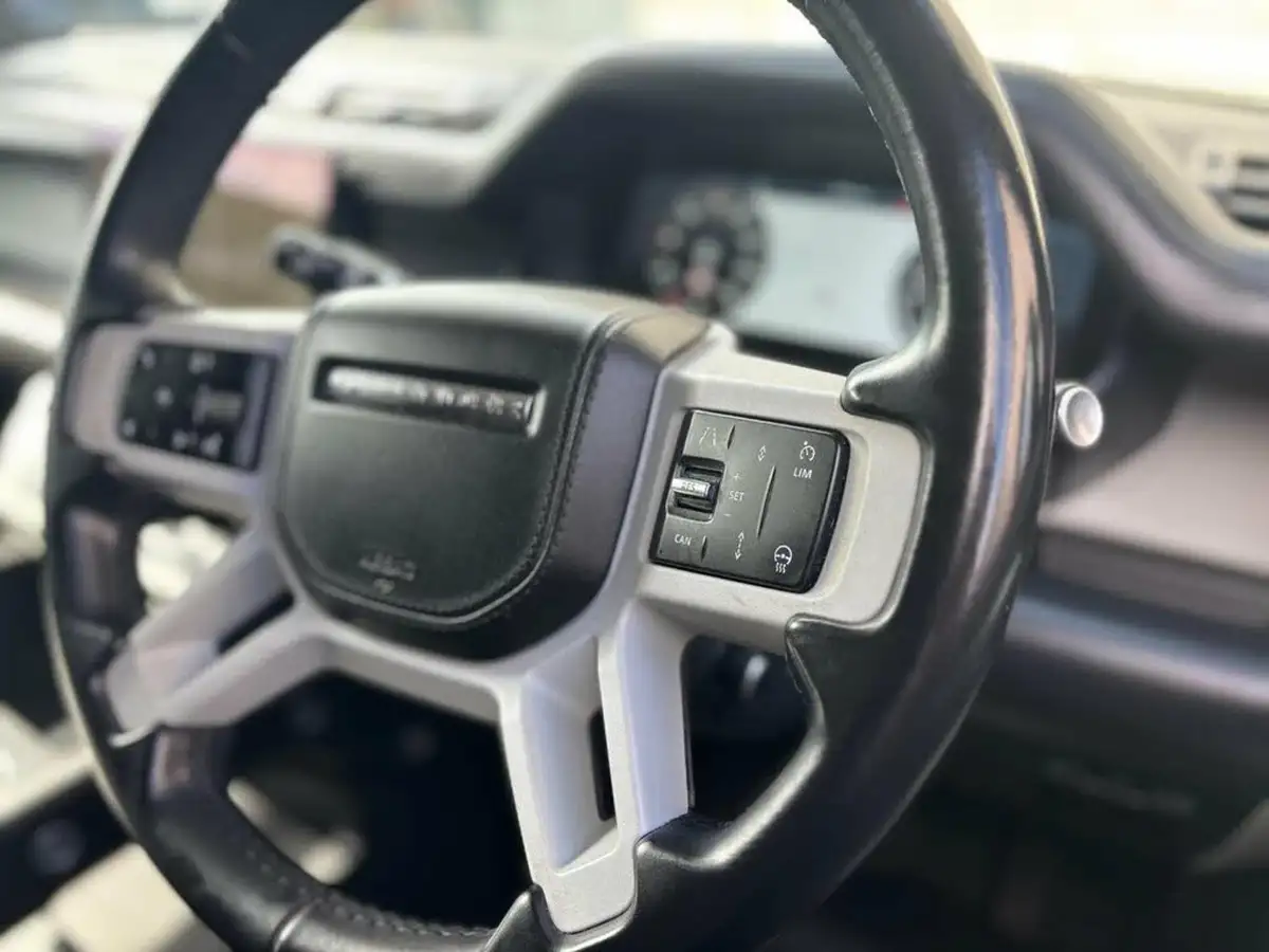 2022-land-rover-110-defender-30-d300-hard-top-hse-110-big-45