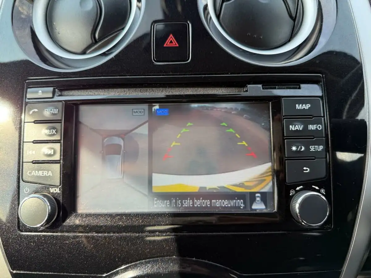 2014-nissan-note-12-tekna-cvt-big-61