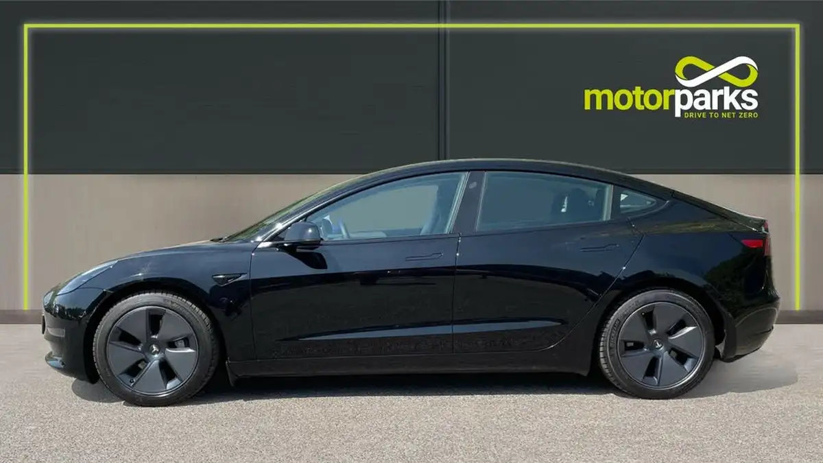 2021-tesla-model-3-e-long-range-awd-big-5