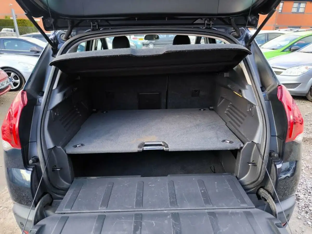 2014-peugeot-3008-crossover-16hdi-active-big-23