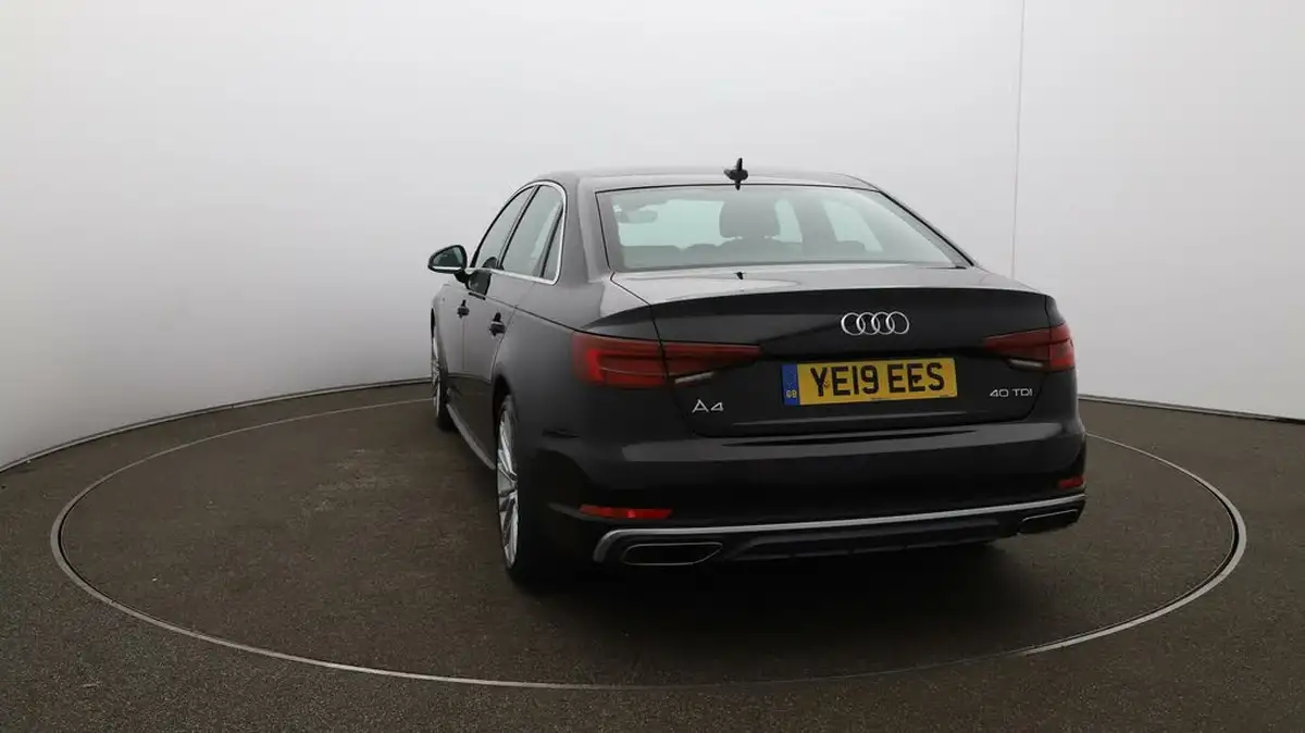 2019-audi-a4-20-40-tdi-s-line-big-57