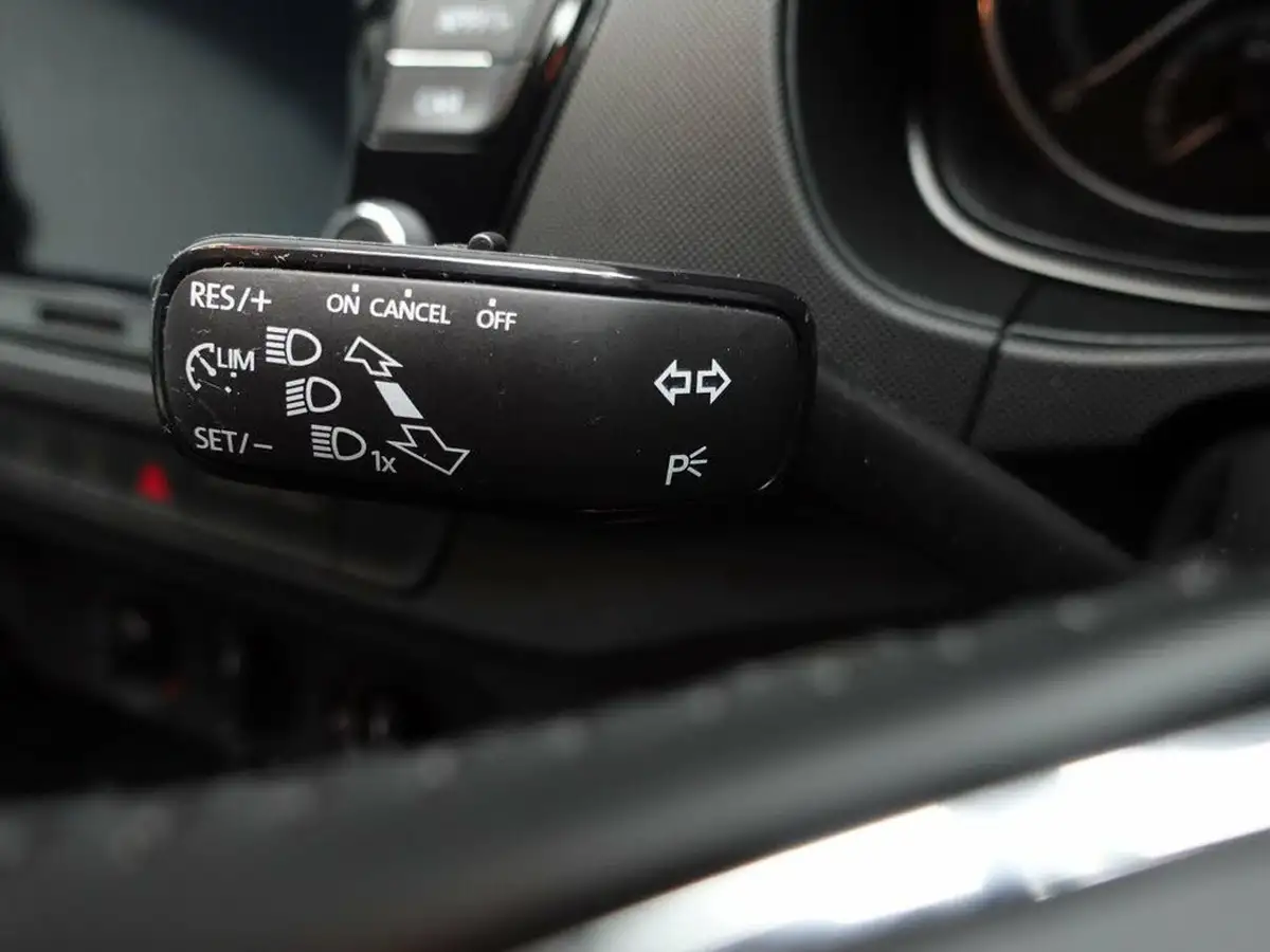 2021-skoda-fabia-10-mpi-se-big-23