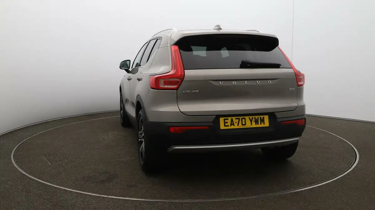 2020-volvo-xc40-20-b4-inscription-pro-big-57