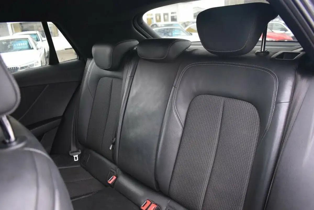 2020-audi-q2-16-30-tdi-black-edition-big-3