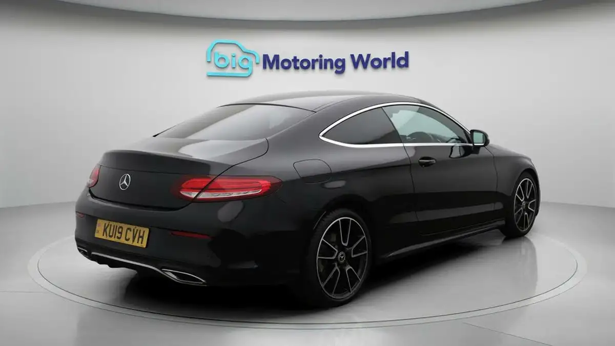 2019-mercedes-benz-c-class-20d-c300d-amg-line-244ps-premium-coupe-2d-big-7
