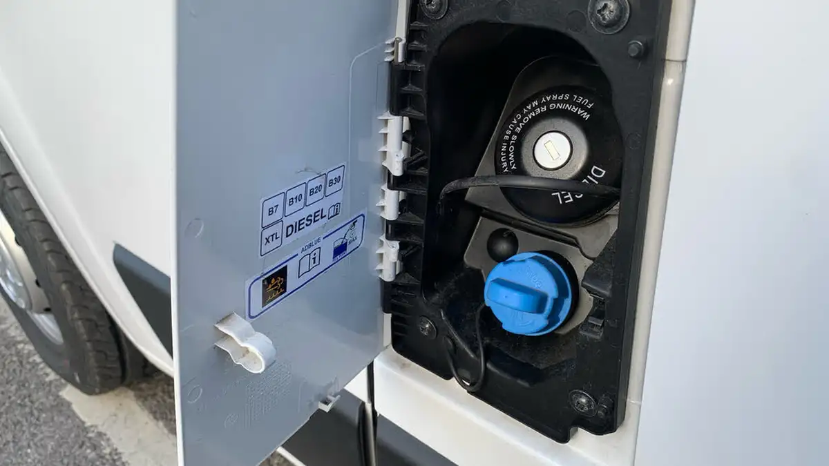 2023-citroen-relay-22bluehdi-35-l3h2-enterprise-edition-panel-big-34
