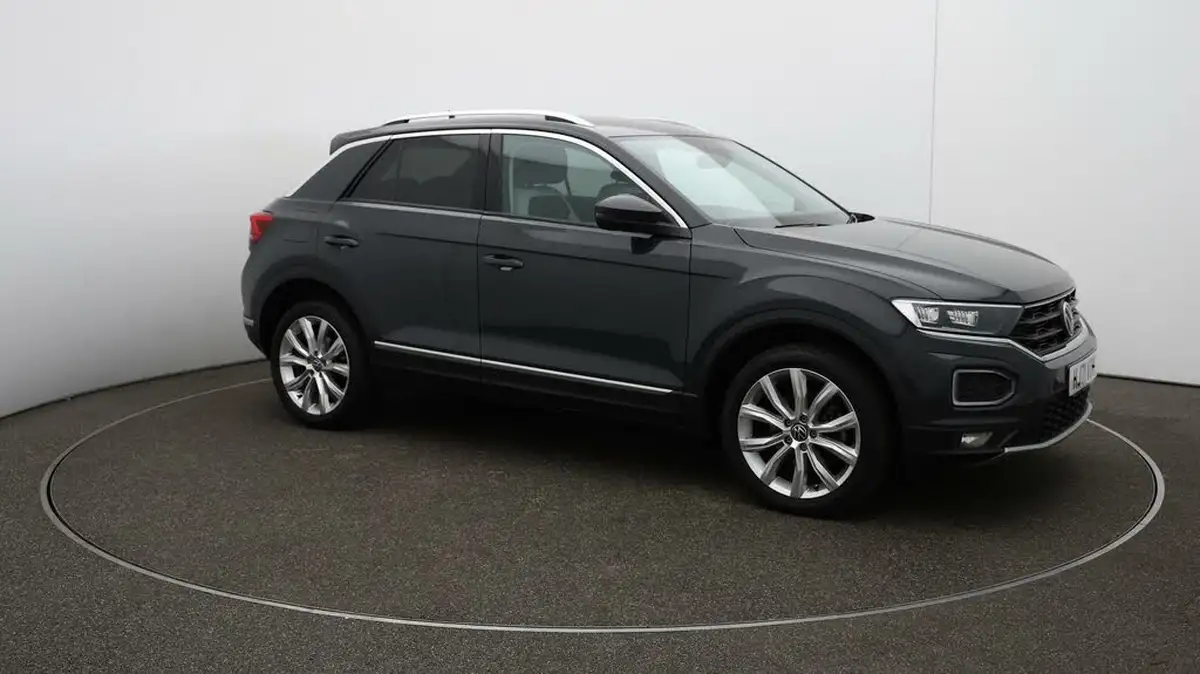 2021-volkswagen-t-roc-20-tsi-sel-big-44