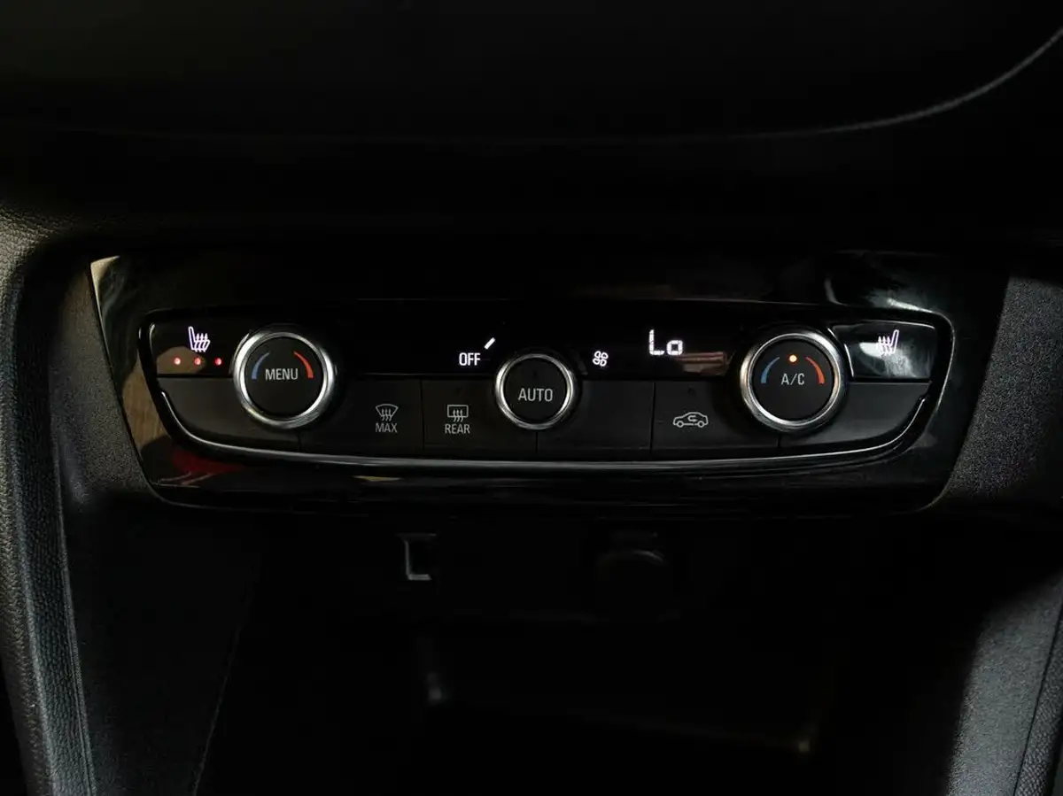 2022-vauxhall-corsa-12-turbo-sri-edition-100ps-big-29