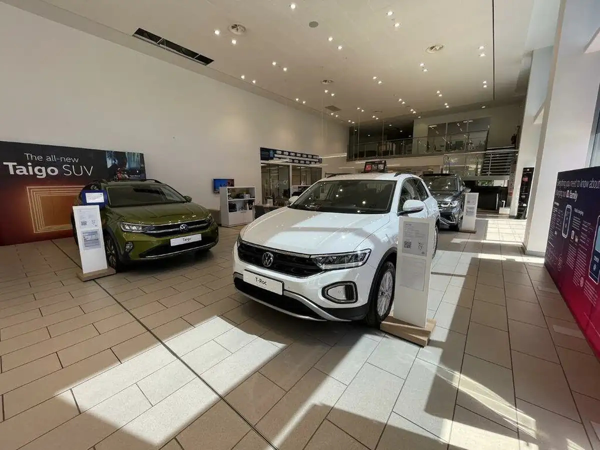 2019-volkswagen-polo-10-tsi-r-line-115ps-ss-dsg-big-8