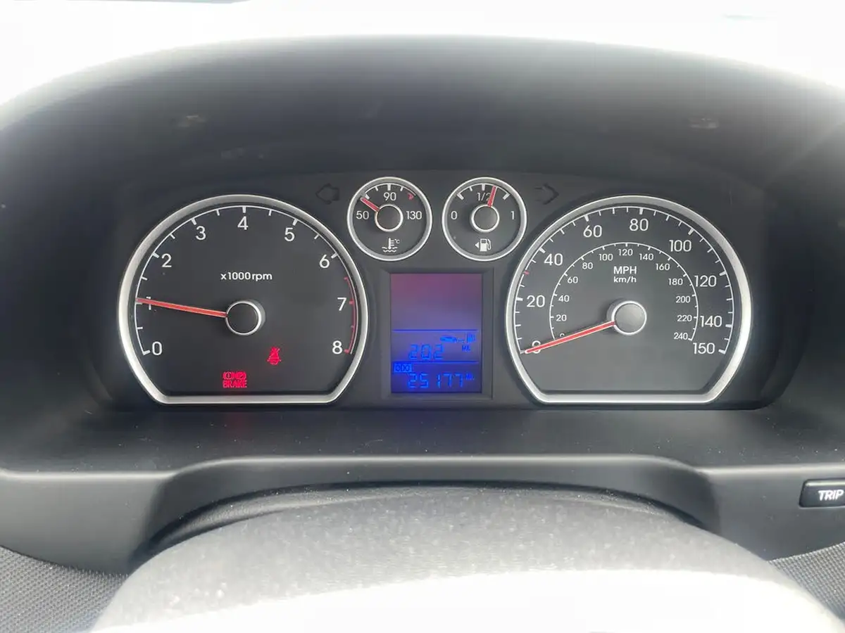 2009-hyundai-i30-comfort-big-14