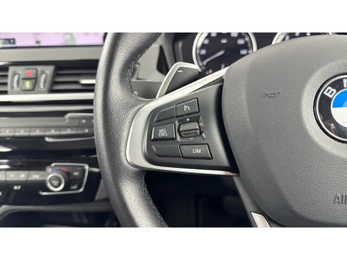 2021-bmw-x1-20-xdrive20i-sport-big-16