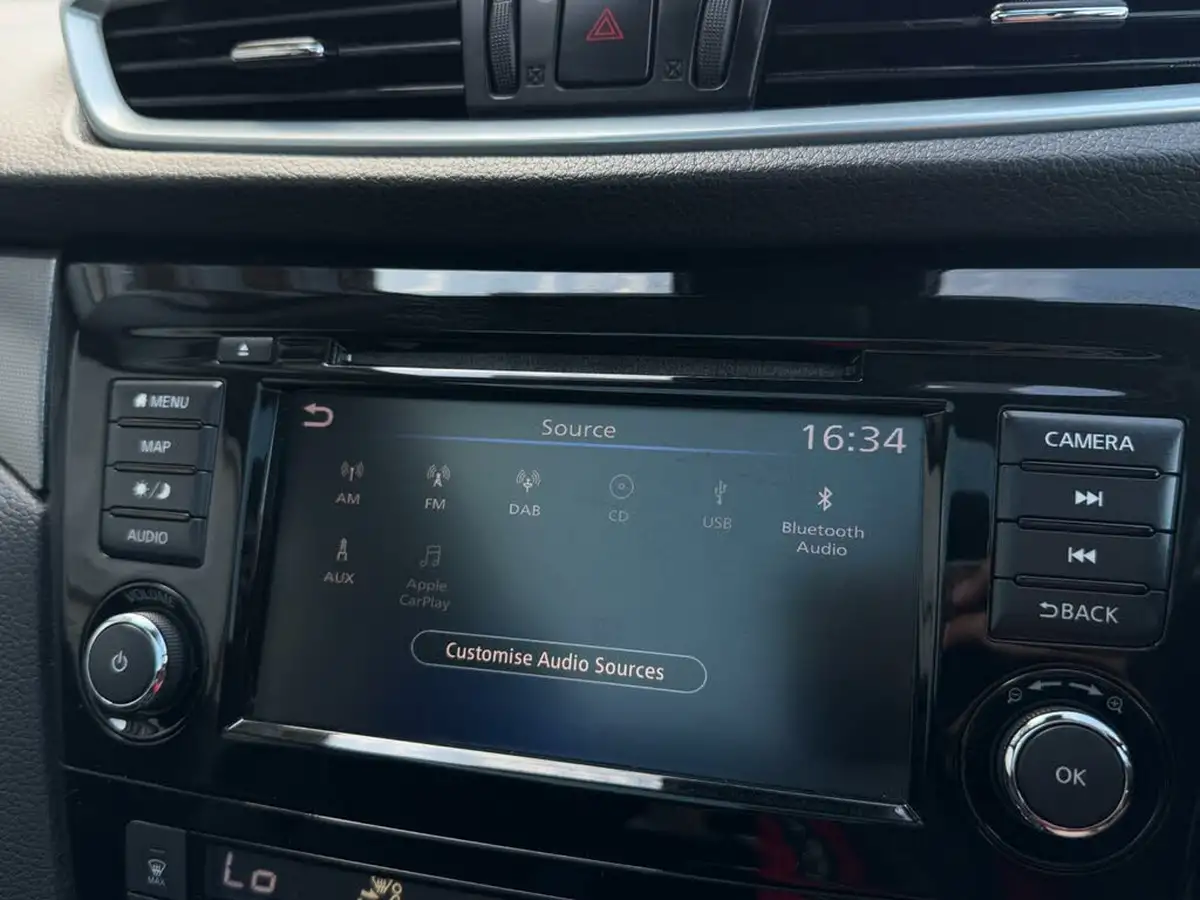 2018-nissan-qashqai-13-dig-t-n-connecta-160ps-dct-big-53
