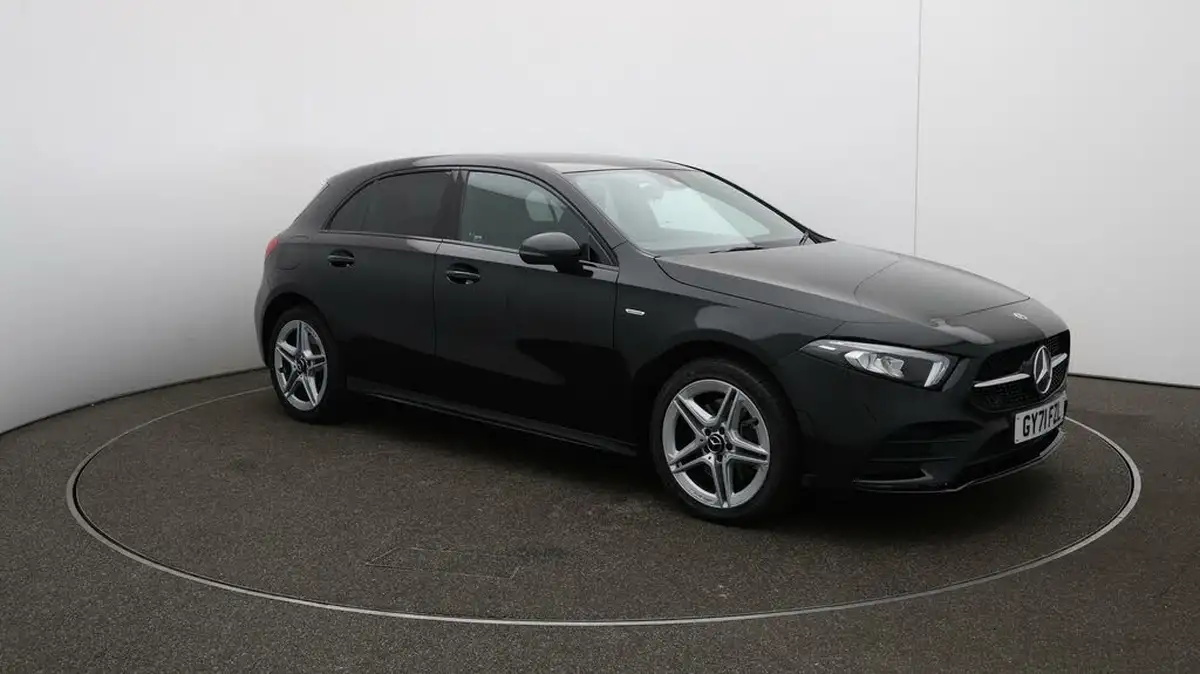 2021-mercedes-benz-a-class-13-a250e-amg-line-edition-hatchback-5d-big-27