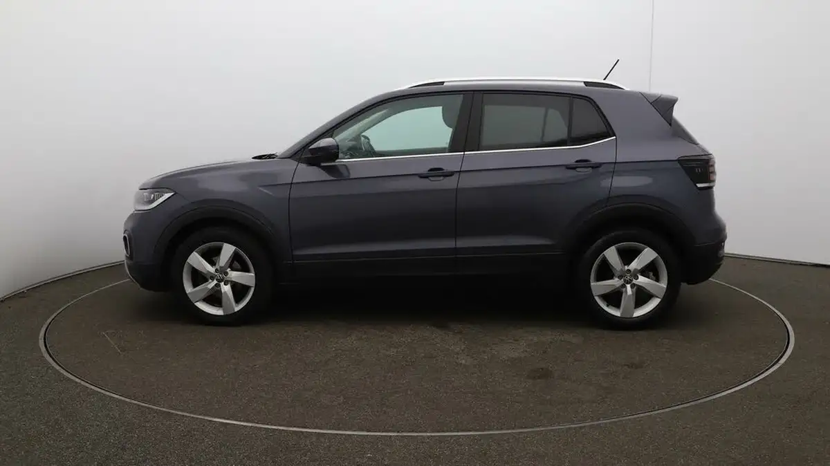 2021-volkswagen-t-cross-big-63