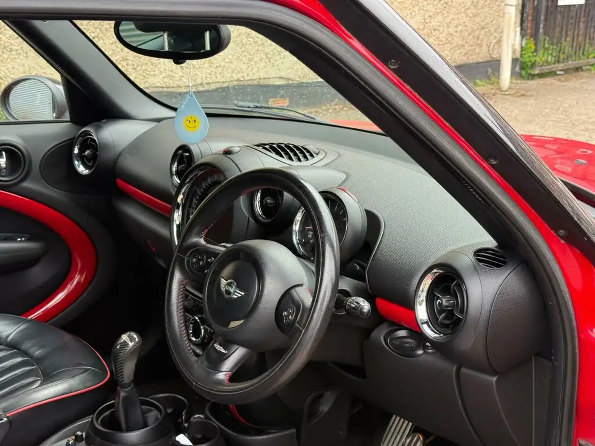 2012-mini-countryman-16-john-cooper-works-chili-big-13