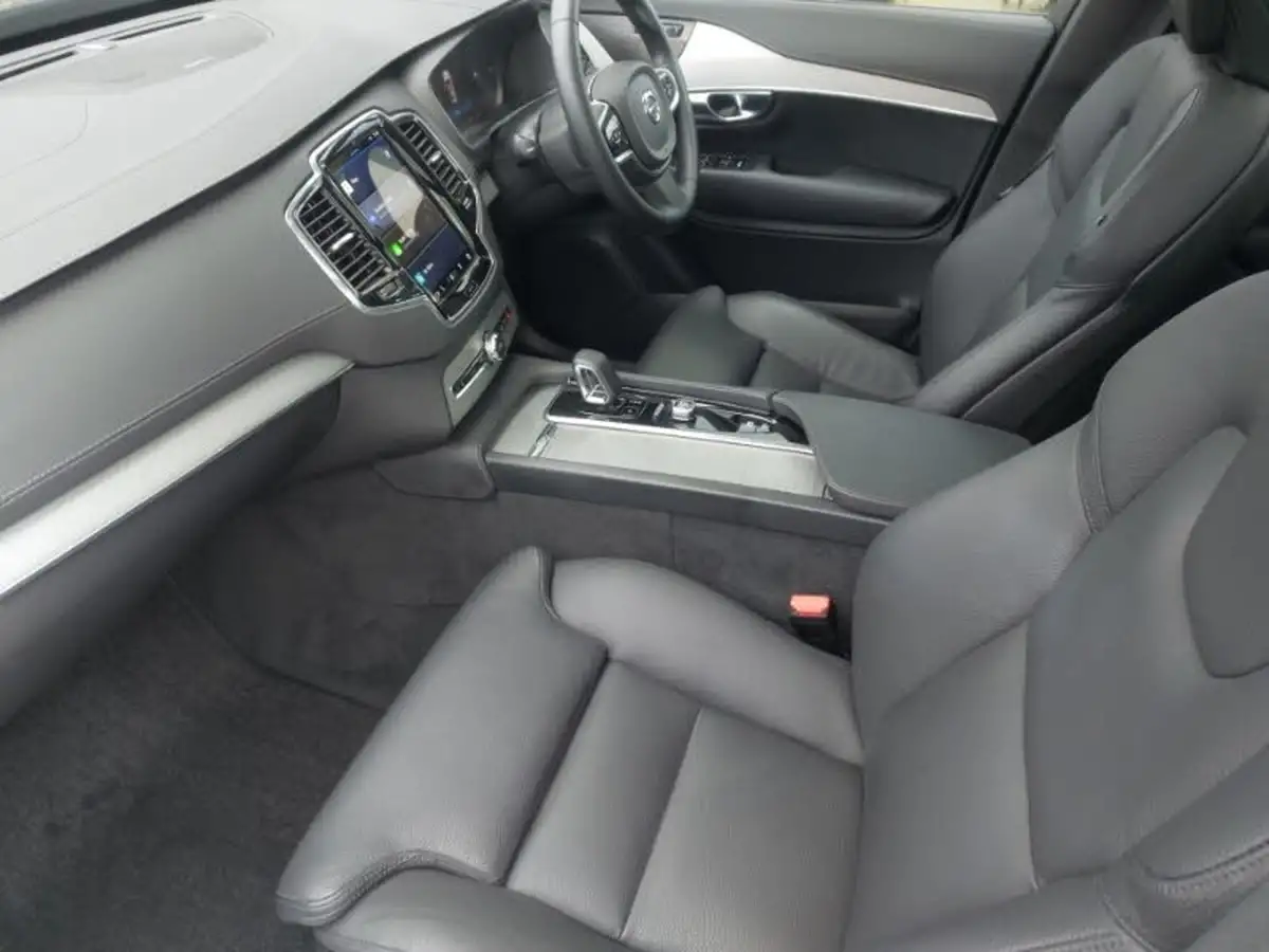 2024-volvo-xc90-20-t8-plus-big-4