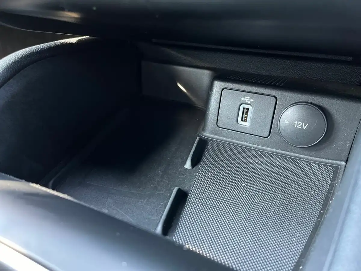 2020-ford-focus-15-st-line-x-hatchback-big-39