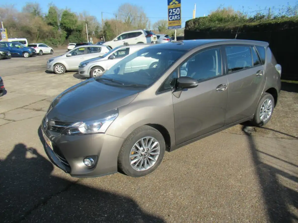 2018-toyota-verso-16-v-matic-icon-big-6