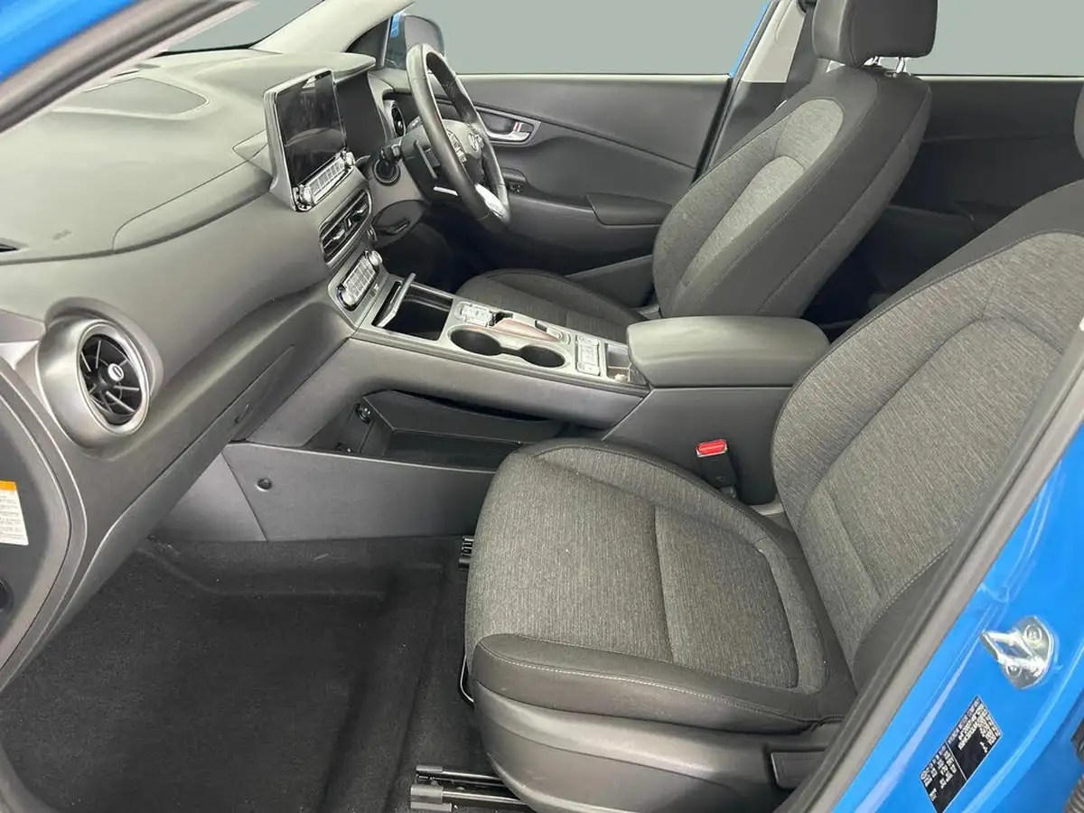 2021-hyundai-kona-e-premium-204ps-64kwh-7kw-obc-big-27