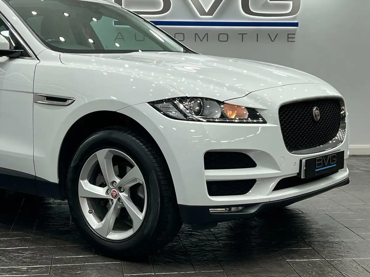 2017-jaguar-f-pace-20-i4d-prestige-180ps-awd-auto-big-9