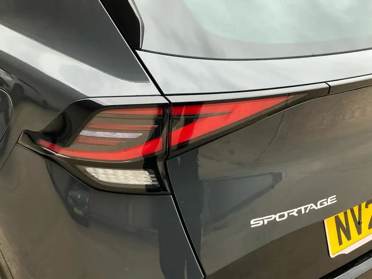 2023-kia-sportage-16-t-gdi-gt-line-148bhp-big-32