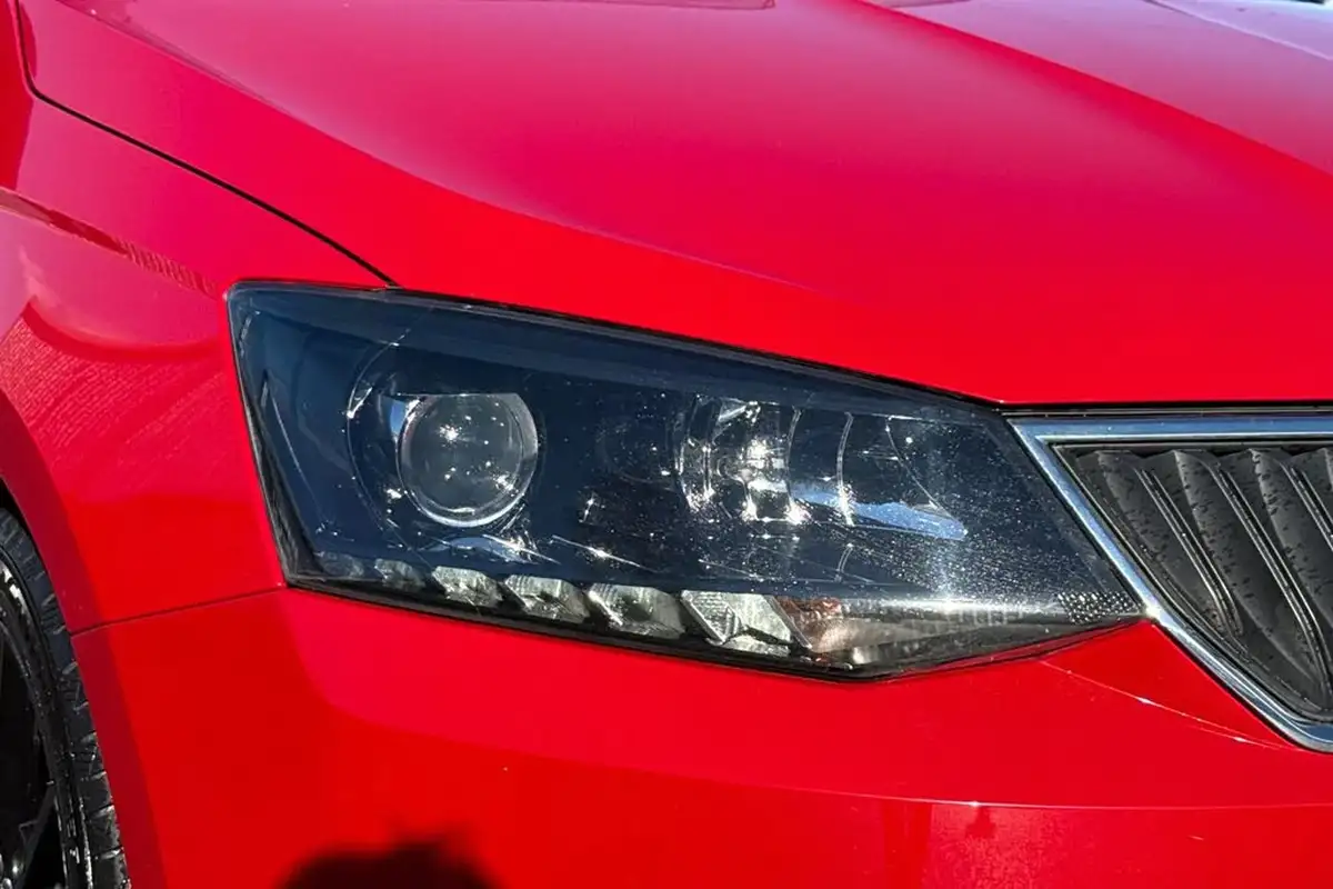 2018-skoda-fabia-10-tsi-colour-edition-ss-big-26