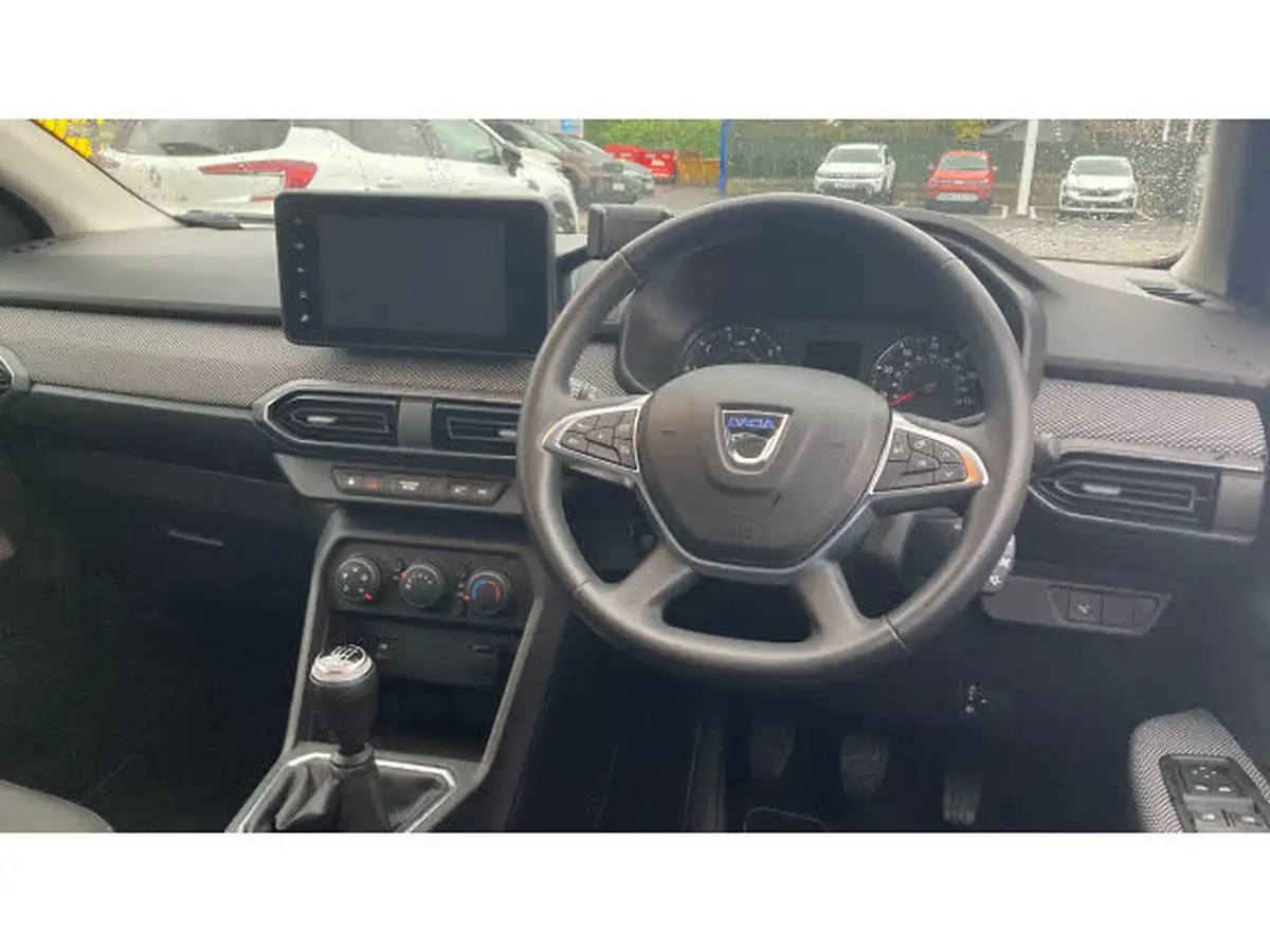 2021-dacia-sandero-10-tce-comfort-90bhp-big-10