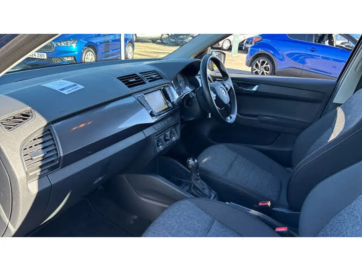 2021-skoda-fabia-10-tsi-se-drive-95ps-estate-dsg-big-1