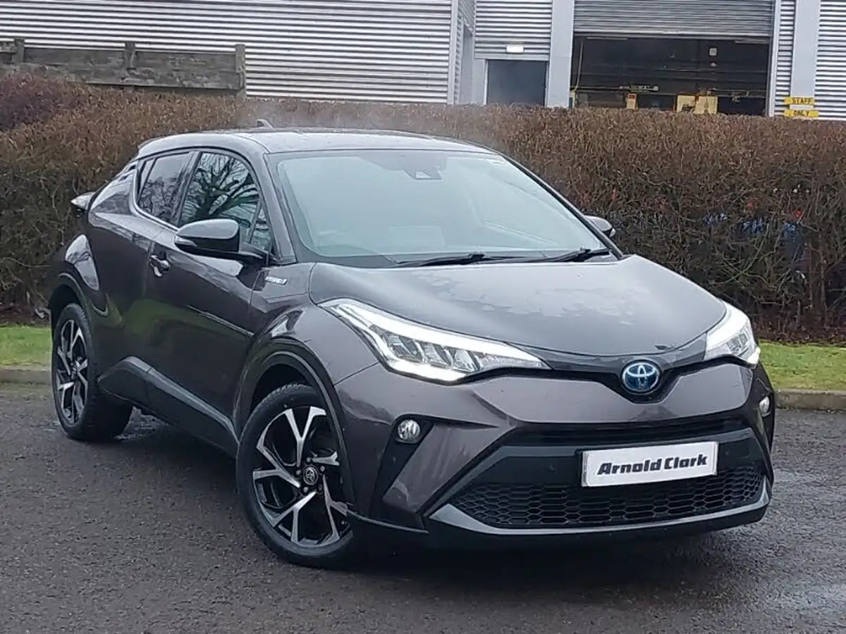 2021-toyota-c-hr-18-vvt-i-design-big-0
