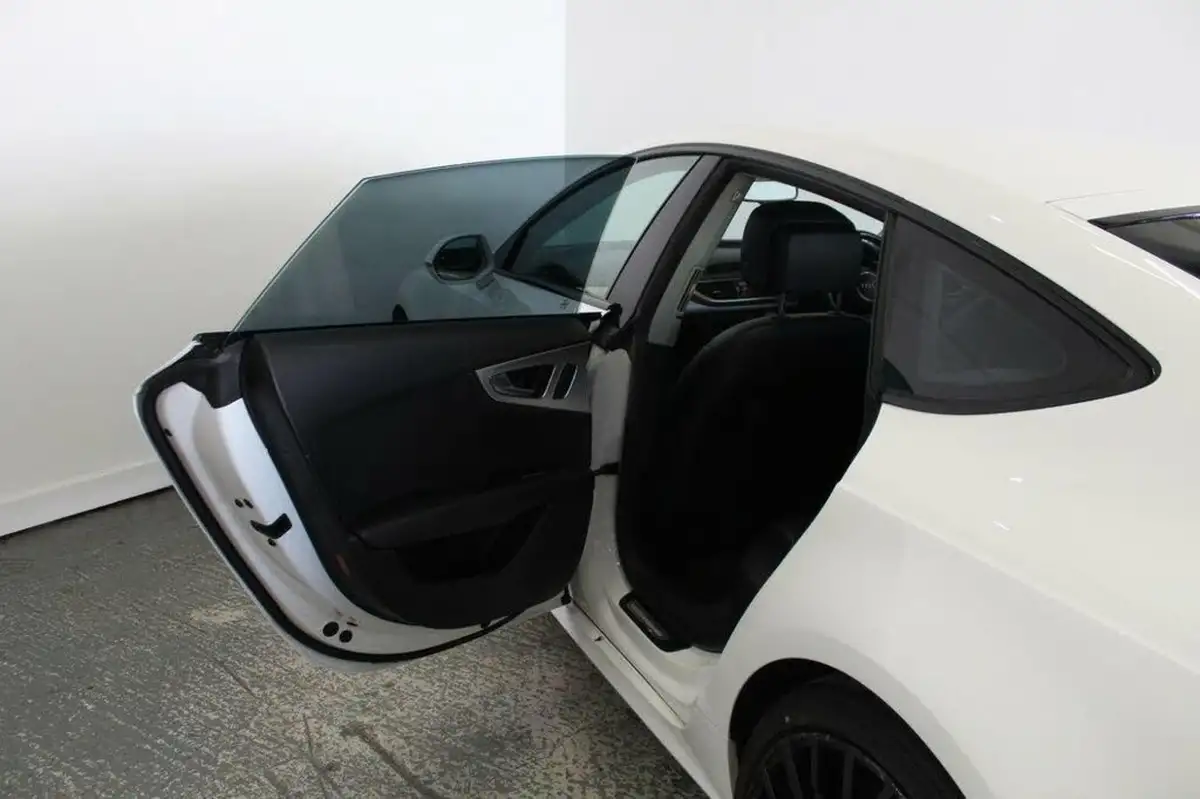 2015-audi-a7-30td-se-executive-big-19