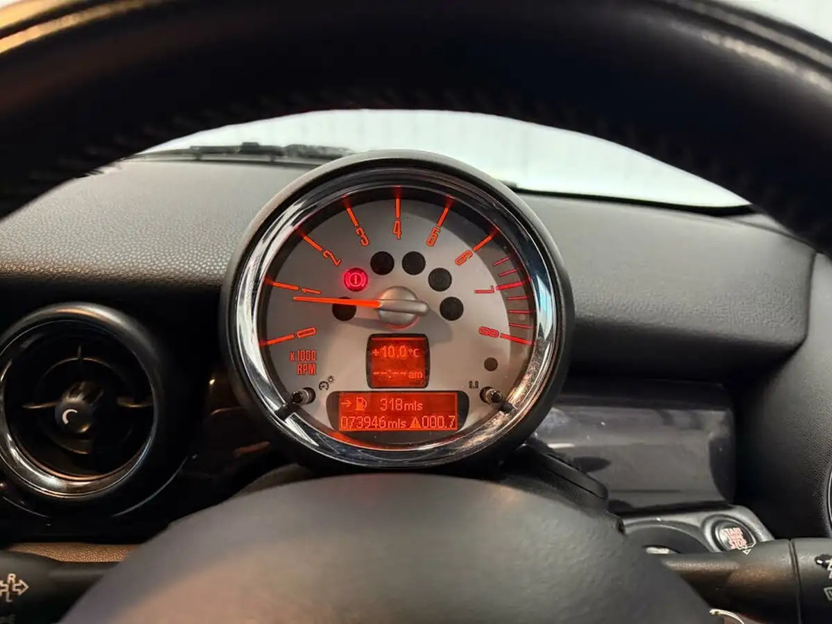 2010-mini-cooper-16-cooper-s-convertible-2d-big-14