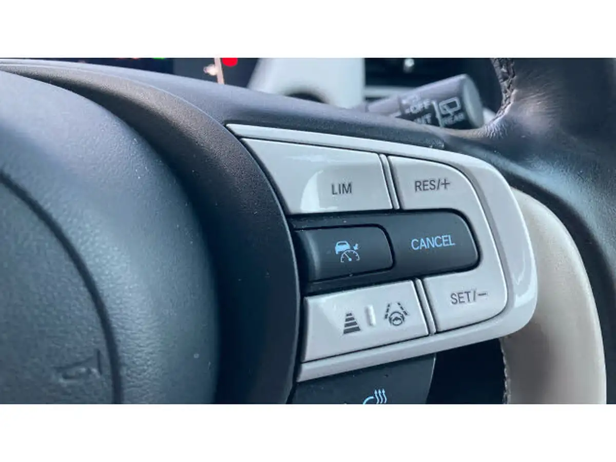 2022-honda-jazz-15-i-mmd-ex-107ps-big-13