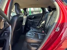 2013-volvo-v40-16td-d2-cross-country-lux-small-32
