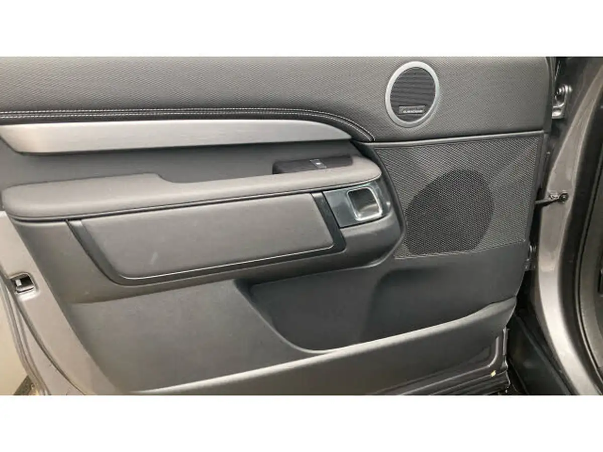 2024-land-rover-discovery-30-d350-dynamic-hse-big-57