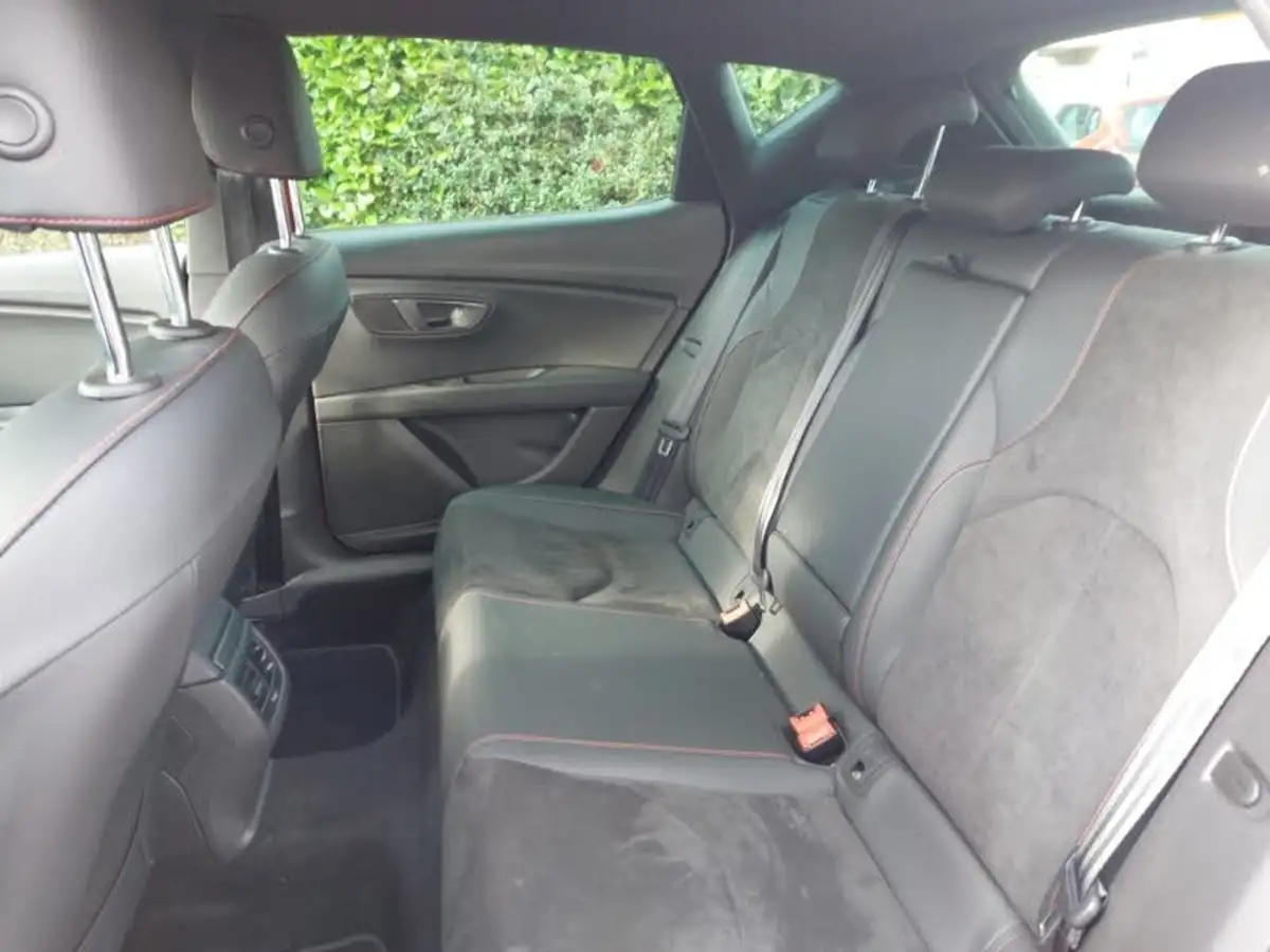 2020-seat-leon-15-tsi-evo-fr-black-edition-150ps-hatchback-dsg-big-5