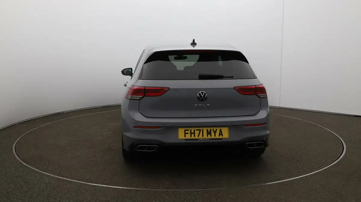 2022-volkswagen-golf-15-tsi-r-line-150ps-hatchback-big-52