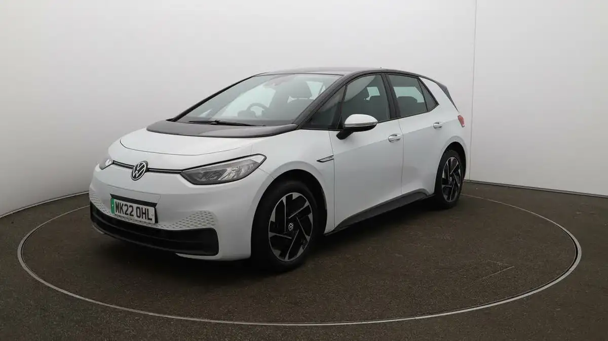 2022-volkswagen-id3-e-life-204ps-58kwh-pro-performance-big-3