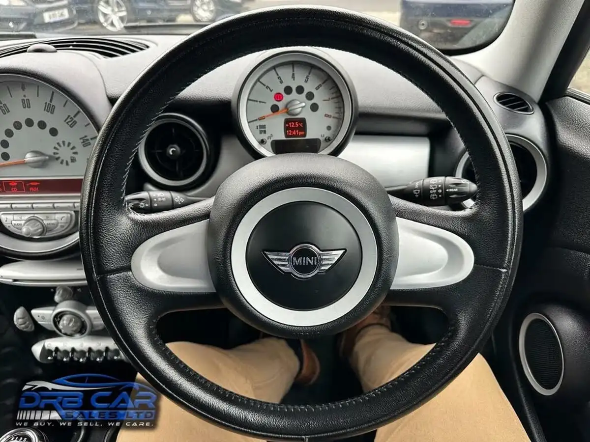 2010-mini-clubman-16-cooper-122bhp-big-13