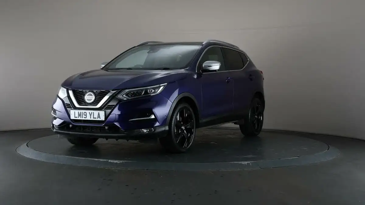 2019-nissan-qashqai-13-dig-t-tekna-160ps-dct-big-44