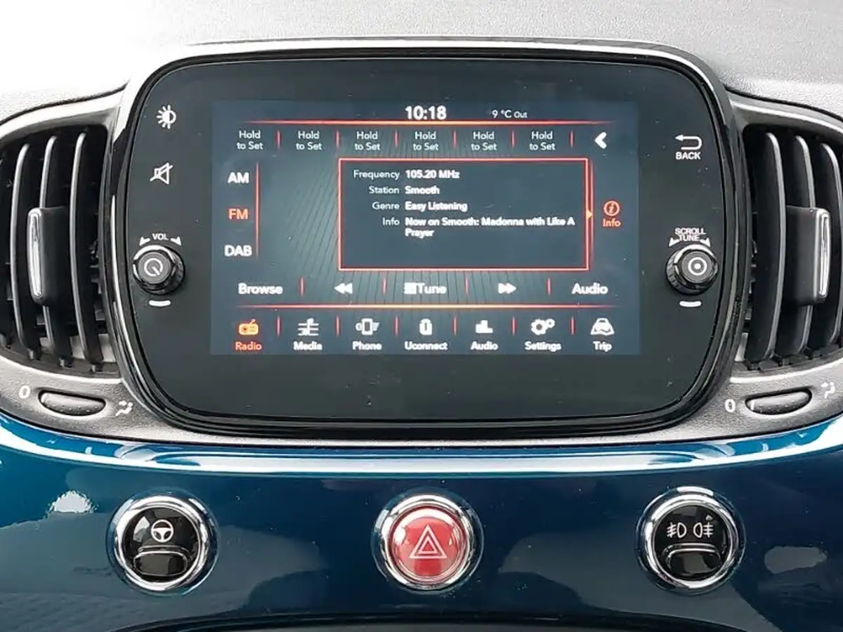 2023-fiat-500-10-dolcevita-big-9