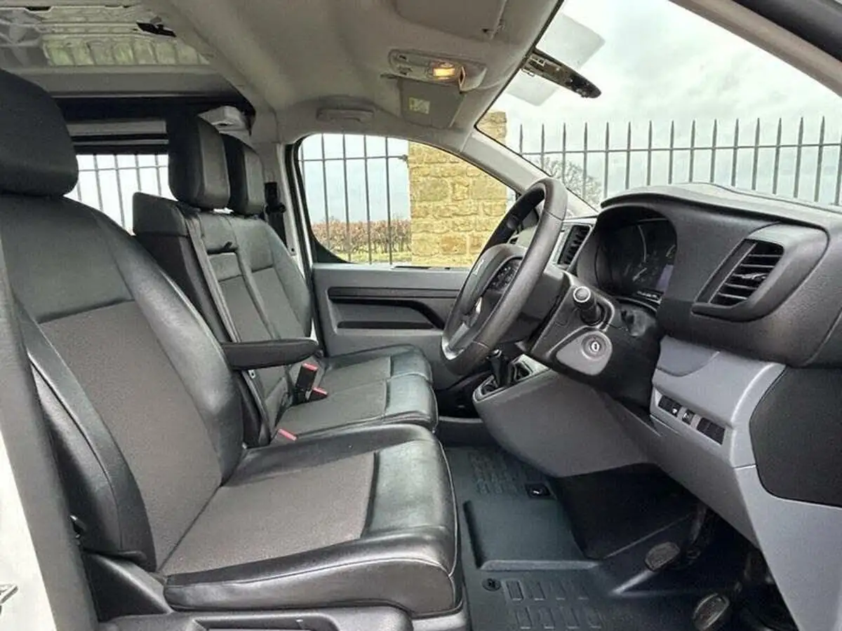 2020-peugeot-expert-big-15
