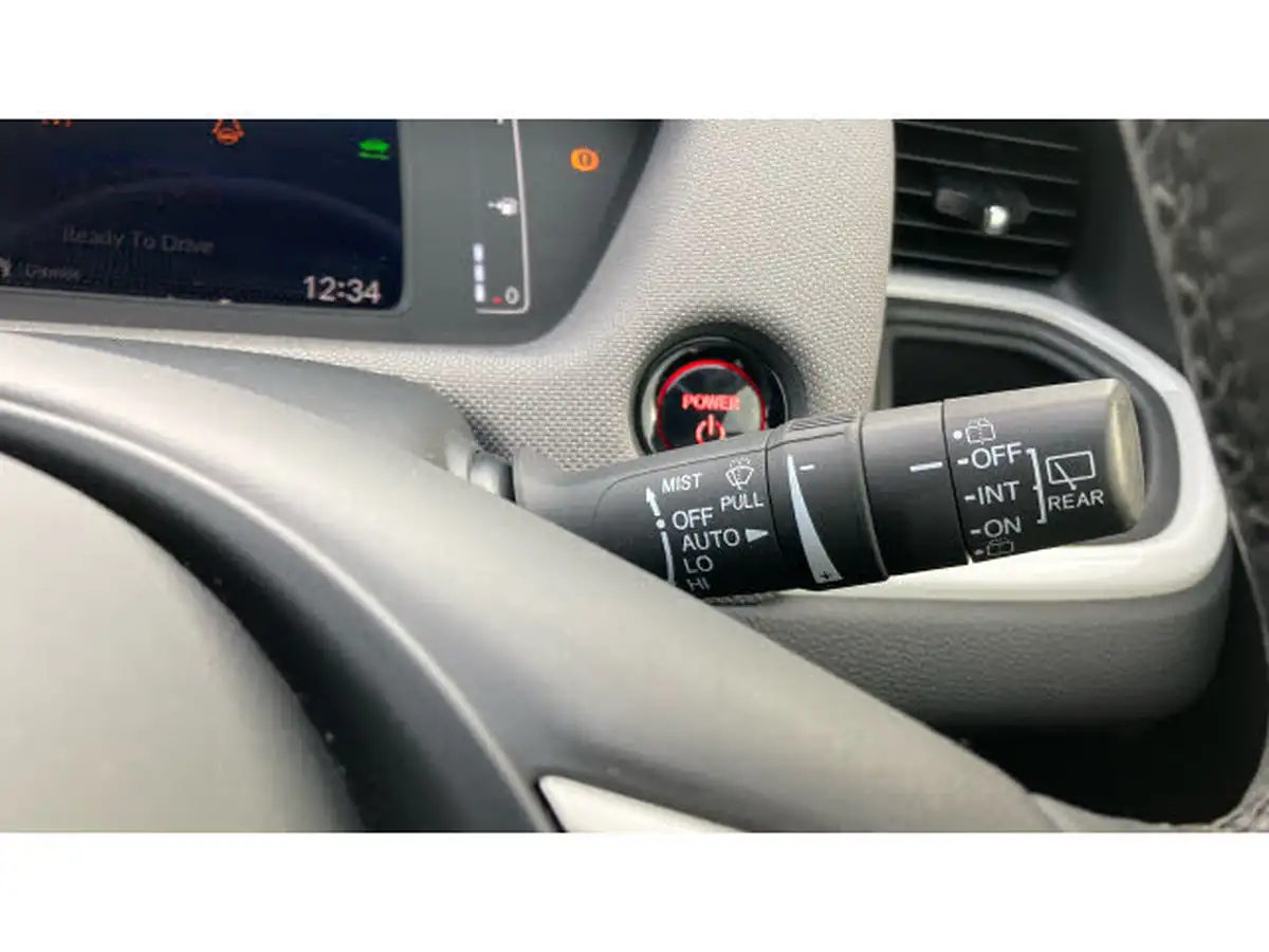 2021-honda-jazz-15-i-mmd-crosstar-ex-107ps-big-25