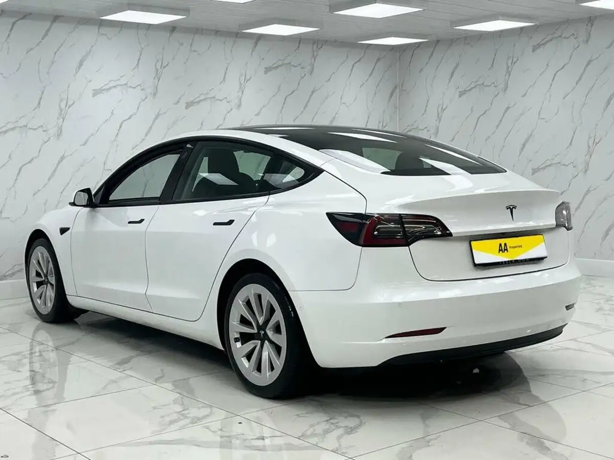 2020-tesla-model-3-e-standard-plus-big-8