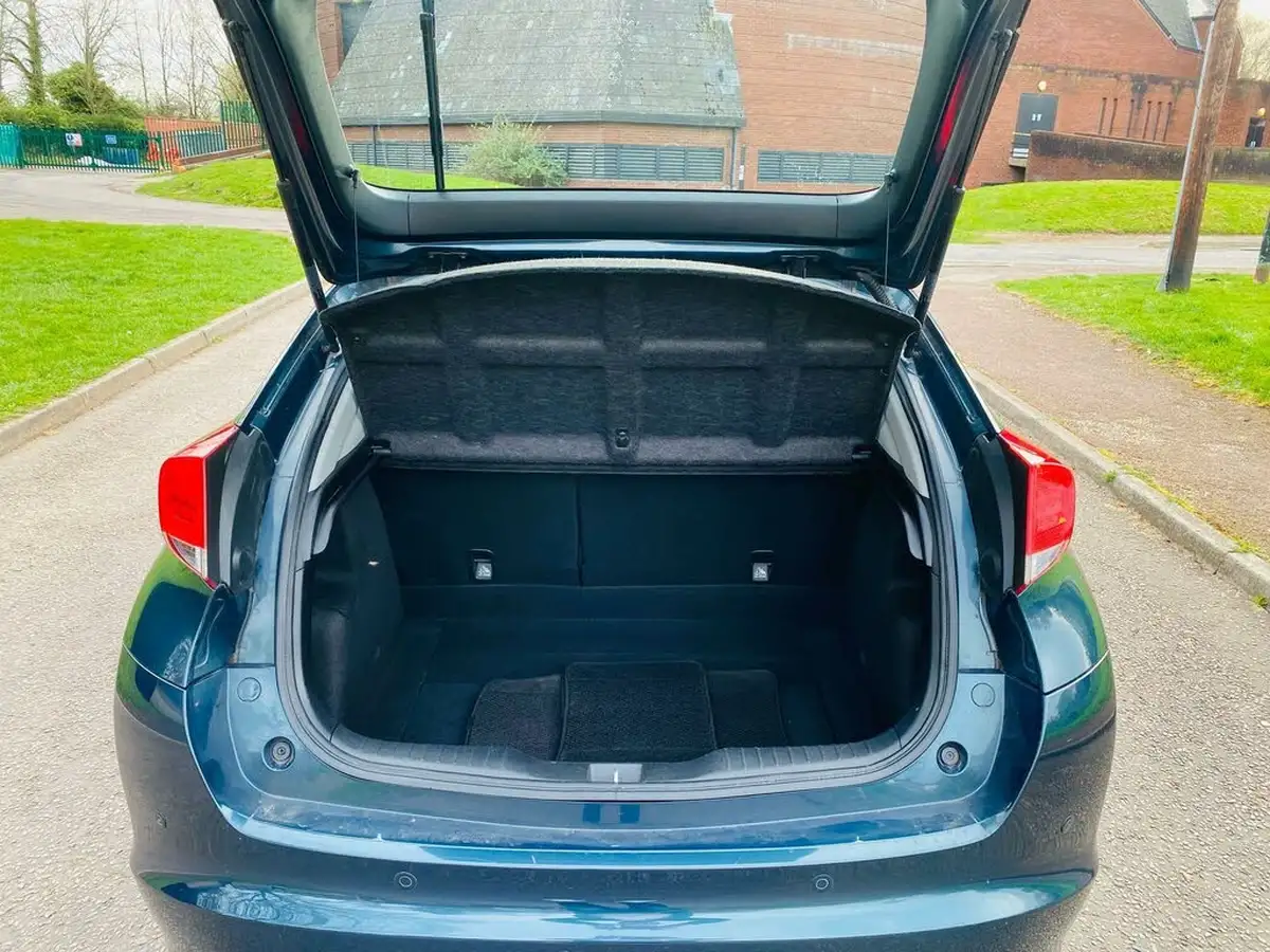 2013-honda-civic-18-es-auto-big-60