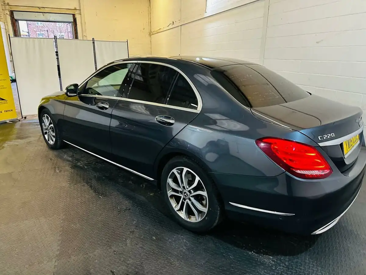 2015-mercedes-benz-c-class-21td-c220-cdi-sport-cdi-bluetec-premiumss-7g-tronic-plus-big-13