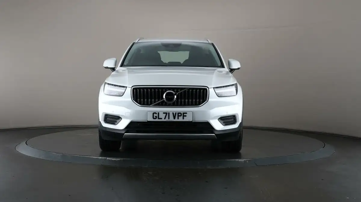 2022-volvo-xc40-20-b4-inscription-awd-big-39