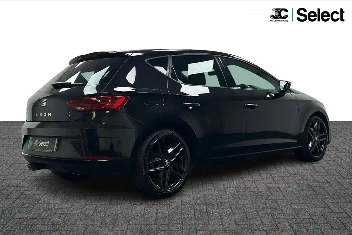 2020-seat-leon-15-tsi-evo-fr-black-edition-150ps-hatchback-dsg-big-1