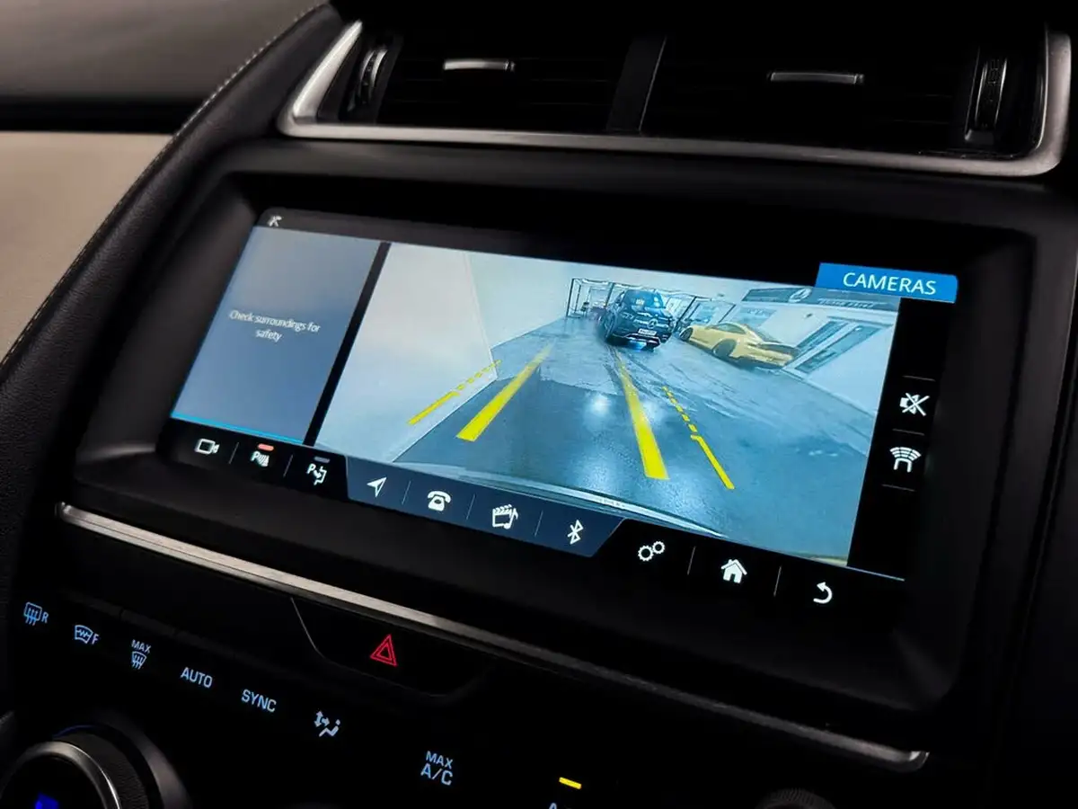2019-jaguar-e-pace-20-i4d-r-dynamic-se-180ps-awd-auto-big-51