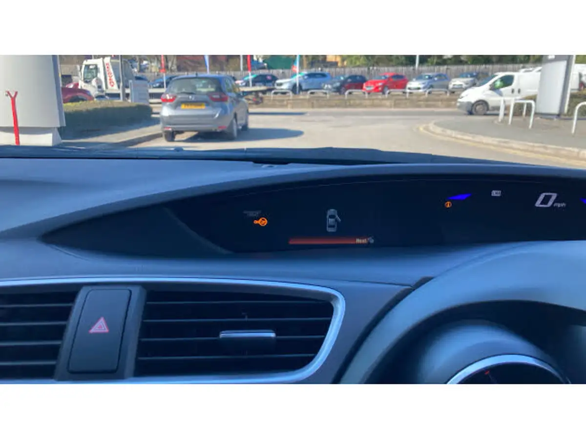 2017-honda-civic-18-i-vtec-se-plus-navi-hatchback-auto-big-22